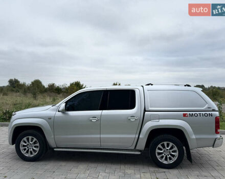 Сірий Фольксваген Амарок, об'ємом двигуна 1.97 л та пробігом 237 тис. км за 16200 $, фото 7 на Automoto.ua