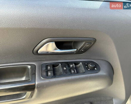 Серый Фольксваген Амарок, объемом двигателя 2 л и пробегом 265 тыс. км за 15999 $, фото 37 на Automoto.ua