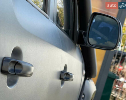 Серый Фольксваген Амарок, объемом двигателя 2 л и пробегом 265 тыс. км за 15999 $, фото 20 на Automoto.ua