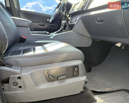 Серый Фольксваген Амарок, объемом двигателя 2 л и пробегом 265 тыс. км за 15999 $, фото 22 на Automoto.ua