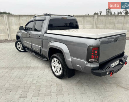 Серый Фольксваген Амарок, объемом двигателя 1.97 л и пробегом 340 тыс. км за 14999 $, фото 15 на Automoto.ua