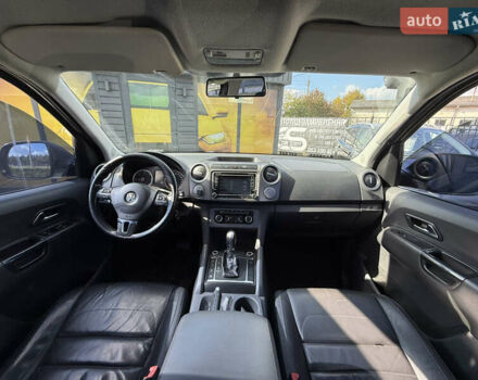 Серый Фольксваген Амарок, объемом двигателя 2 л и пробегом 265 тыс. км за 16700 $, фото 2 на Automoto.ua