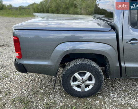Серый Фольксваген Амарок, объемом двигателя 2 л и пробегом 273 тыс. км за 20200 $, фото 5 на Automoto.ua