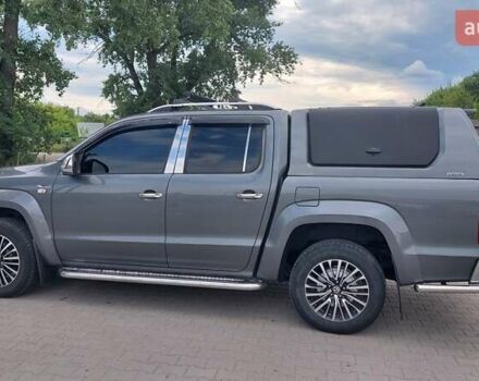 Сірий Фольксваген Амарок, об'ємом двигуна 2 л та пробігом 318 тис. км за 23500 $, фото 1 на Automoto.ua