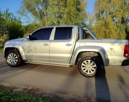 Сірий Фольксваген Амарок, об'ємом двигуна 2 л та пробігом 260 тис. км за 21500 $, фото 2 на Automoto.ua