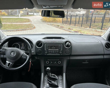 Серый Фольксваген Амарок, объемом двигателя 1.97 л и пробегом 264 тыс. км за 21000 $, фото 17 на Automoto.ua