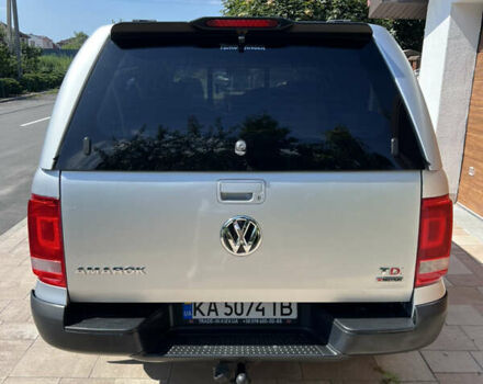 Серый Фольксваген Амарок, объемом двигателя 1.97 л и пробегом 300 тыс. км за 25000 $, фото 4 на Automoto.ua