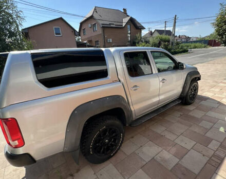 Серый Фольксваген Амарок, объемом двигателя 1.97 л и пробегом 300 тыс. км за 25000 $, фото 6 на Automoto.ua