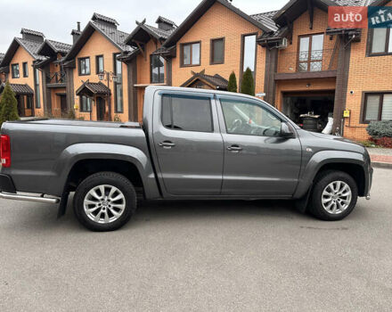 Серый Фольксваген Амарок, объемом двигателя 2 л и пробегом 148 тыс. км за 22000 $, фото 2 на Automoto.ua