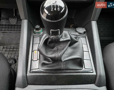 Серый Фольксваген Амарок, объемом двигателя 2 л и пробегом 148 тыс. км за 22000 $, фото 17 на Automoto.ua