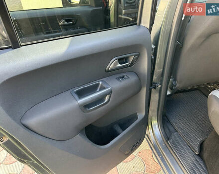 Серый Фольксваген Амарок, объемом двигателя 1.97 л и пробегом 230 тыс. км за 19900 $, фото 10 на Automoto.ua