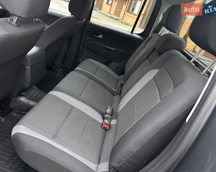 Серый Фольксваген Амарок, объемом двигателя 2 л и пробегом 148 тыс. км за 22000 $, фото 20 на Automoto.ua