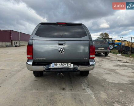 Серый Фольксваген Амарок, объемом двигателя 2.97 л и пробегом 172 тыс. км за 31000 $, фото 4 на Automoto.ua