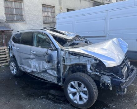 Сірий Фольксваген Амарок, об'ємом двигуна 3.6 л та пробігом 47 тис. км за 5500 $, фото 2 на Automoto.ua