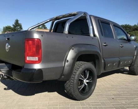 Серый Фольксваген Амарок, объемом двигателя 2 л и пробегом 320 тыс. км за 4300 $, фото 1 на Automoto.ua