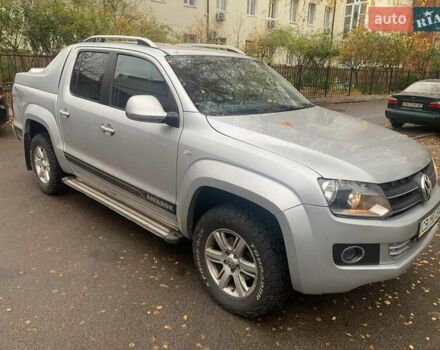 Серый Фольксваген Амарок, объемом двигателя 1.97 л и пробегом 303 тыс. км за 12400 $, фото 1 на Automoto.ua
