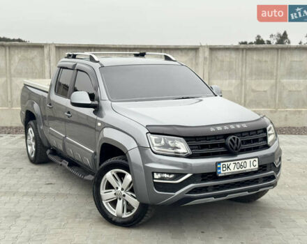 Серый Фольксваген Амарок, объемом двигателя 1.97 л и пробегом 340 тыс. км за 14999 $, фото 1 на Automoto.ua