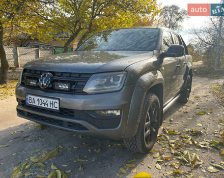 Серый Фольксваген Амарок, объемом двигателя 2.97 л и пробегом 285 тыс. км за 30000 $, фото 1 на Automoto.ua