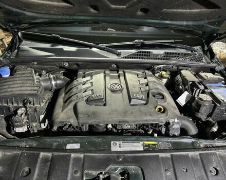 Зеленый Фольксваген Амарок, объемом двигателя 3 л и пробегом 173 тыс. км за 35500 $, фото 1 на Automoto.ua