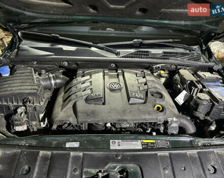 Зеленый Фольксваген Амарок, объемом двигателя 3 л и пробегом 173 тыс. км за 35500 $, фото 10 на Automoto.ua