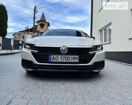 Белый Фольксваген Arteon, объемом двигателя 1.98 л и пробегом 200 тыс. км за 27500 $, фото 6 на Automoto.ua