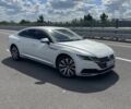 Белый Фольксваген Arteon, объемом двигателя 2 л и пробегом 155 тыс. км за 29999 $, фото 7 на Automoto.ua