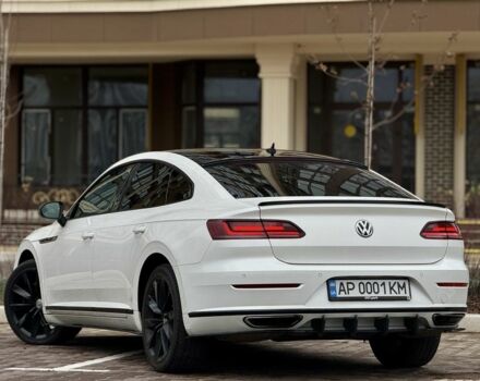 Белый Фольксваген Arteon, объемом двигателя 2 л и пробегом 133 тыс. км за 25000 $, фото 7 на Automoto.ua