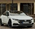 Белый Фольксваген Arteon, объемом двигателя 2 л и пробегом 133 тыс. км за 25000 $, фото 2 на Automoto.ua