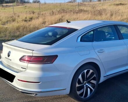 Белый Фольксваген Arteon, объемом двигателя 2 л и пробегом 69 тыс. км за 18000 $, фото 10 на Automoto.ua