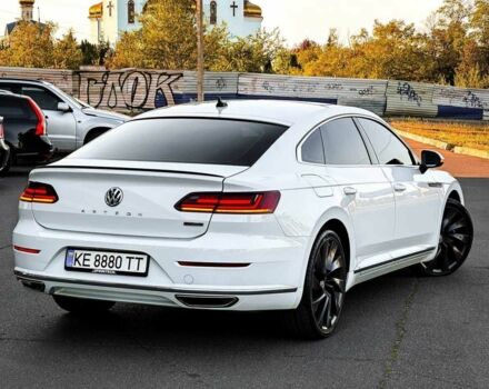 Белый Фольксваген Arteon, объемом двигателя 2 л и пробегом 46 тыс. км за 22000 $, фото 3 на Automoto.ua