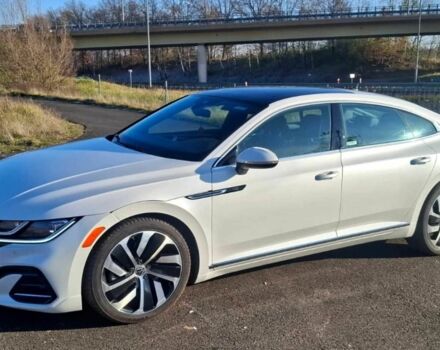 Белый Фольксваген Arteon, объемом двигателя 2 л и пробегом 69 тыс. км за 18000 $, фото 6 на Automoto.ua