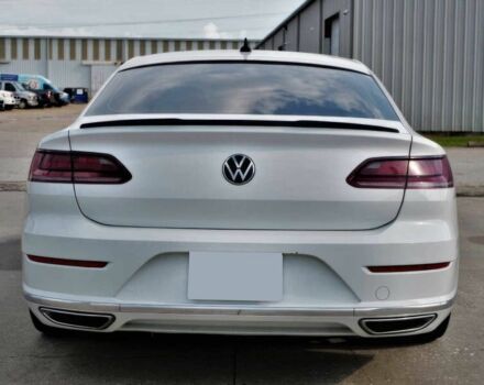 Белый Фольксваген Arteon, объемом двигателя 2 л и пробегом 17 тыс. км за 10000 $, фото 6 на Automoto.ua