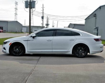 Белый Фольксваген Arteon, объемом двигателя 2 л и пробегом 17 тыс. км за 10000 $, фото 4 на Automoto.ua