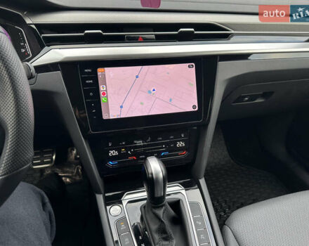Белый Фольксваген Arteon, объемом двигателя 2 л и пробегом 163 тыс. км за 35700 $, фото 30 на Automoto.ua