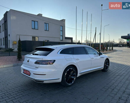 Белый Фольксваген Arteon, объемом двигателя 1.97 л и пробегом 158 тыс. км за 36900 $, фото 5 на Automoto.ua