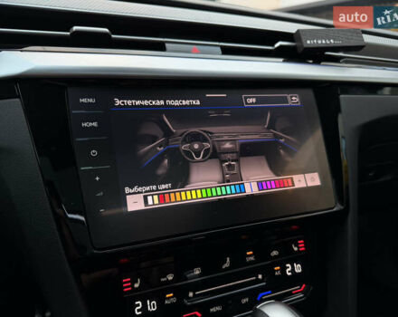 Белый Фольксваген Arteon, объемом двигателя 2 л и пробегом 93 тыс. км за 41500 $, фото 62 на Automoto.ua