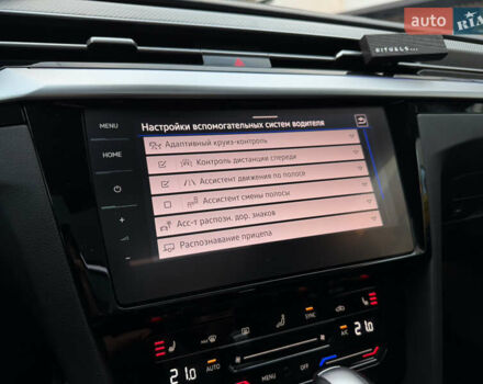 Белый Фольксваген Arteon, объемом двигателя 2 л и пробегом 93 тыс. км за 41500 $, фото 67 на Automoto.ua