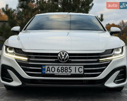 Белый Фольксваген Arteon, объемом двигателя 2 л и пробегом 93 тыс. км за 41500 $, фото 5 на Automoto.ua