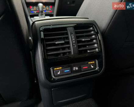 Белый Фольксваген Arteon, объемом двигателя 2 л и пробегом 93 тыс. км за 41500 $, фото 70 на Automoto.ua