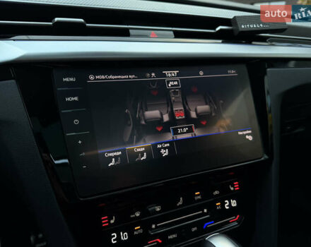 Белый Фольксваген Arteon, объемом двигателя 2 л и пробегом 93 тыс. км за 41500 $, фото 51 на Automoto.ua