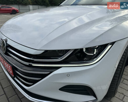 Белый Фольксваген Arteon, объемом двигателя 2 л и пробегом 163 тыс. км за 35700 $, фото 11 на Automoto.ua
