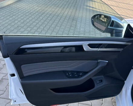 Белый Фольксваген Arteon, объемом двигателя 1.97 л и пробегом 158 тыс. км за 36900 $, фото 13 на Automoto.ua