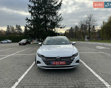 Белый Фольксваген Arteon, объемом двигателя 2 л и пробегом 163 тыс. км за 35700 $, фото 4 на Automoto.ua