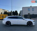 Белый Фольксваген Arteon, объемом двигателя 1.97 л и пробегом 158 тыс. км за 36900 $, фото 4 на Automoto.ua