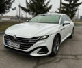 Белый Фольксваген Arteon, объемом двигателя 2 л и пробегом 90 тыс. км за 37600 $, фото 1 на Automoto.ua