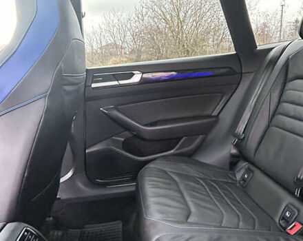 Белый Фольксваген Arteon, объемом двигателя 1.98 л и пробегом 28 тыс. км за 52000 $, фото 17 на Automoto.ua