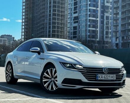 Белый Фольксваген Arteon, объемом двигателя 2 л и пробегом 185 тыс. км за 26500 $, фото 9 на Automoto.ua