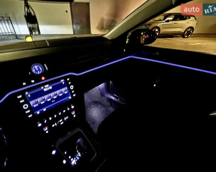 Белый Фольксваген Arteon, объемом двигателя 2 л и пробегом 206 тыс. км за 24500 $, фото 44 на Automoto.ua