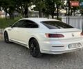Белый Фольксваген Arteon, объемом двигателя 2 л и пробегом 229 тыс. км за 22000 $, фото 15 на Automoto.ua