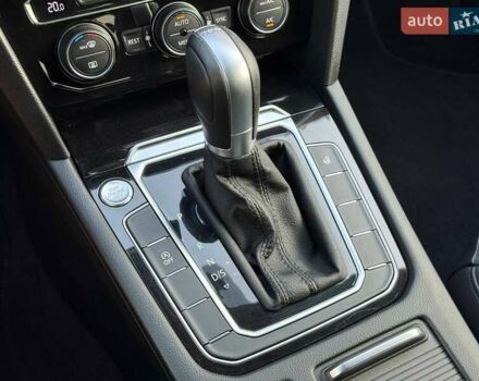 Белый Фольксваген Arteon, объемом двигателя 2 л и пробегом 229 тыс. км за 22000 $, фото 43 на Automoto.ua